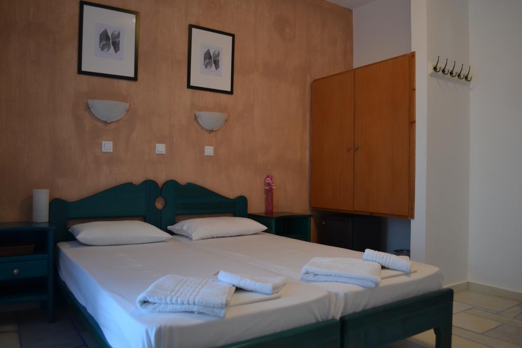 Venus Rooms Manganari Room photo